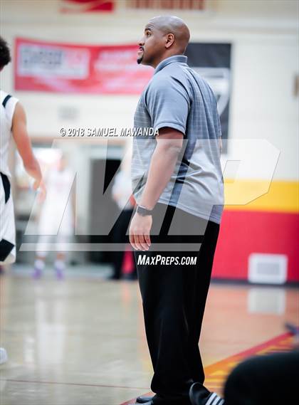 Thumbnail 1 in Etiwanda vs Santa Clarita Christian photogallery.