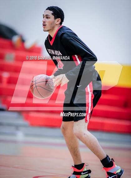 Thumbnail 2 in Etiwanda vs Santa Clarita Christian photogallery.