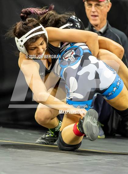 Thumbnail 2 in CIF Wrestling Semifinals photogallery.