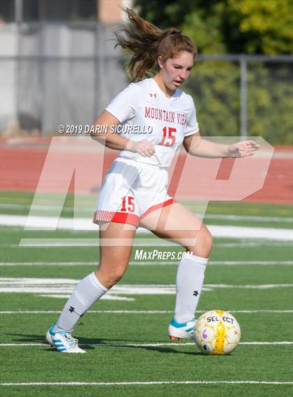 Thumbnail 3 in Mountain View vs. Gilbert (Coyote Classic Tournament) photogallery.