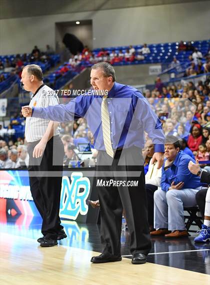 Thumbnail 2 in North Little Rock vs. Fayetteville (AAA 7A Final) photogallery.