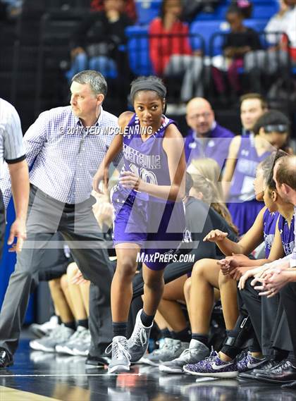 Thumbnail 1 in North Little Rock vs. Fayetteville (AAA 7A Final) photogallery.