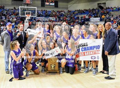 Thumbnail 1 in North Little Rock vs. Fayetteville (AAA 7A Final) photogallery.