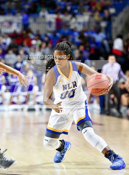 Thumbnail 2 in North Little Rock vs. Fayetteville (AAA 7A Final) photogallery.
