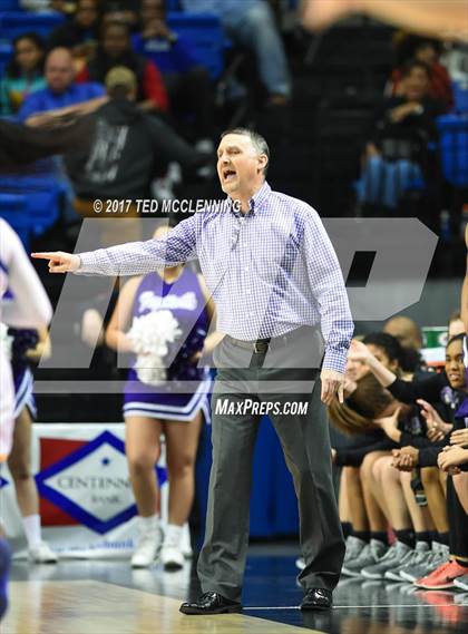 Thumbnail 2 in North Little Rock vs. Fayetteville (AAA 7A Final) photogallery.