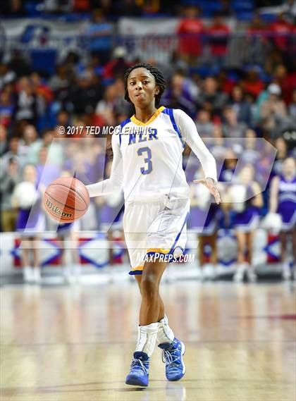 Thumbnail 2 in North Little Rock vs. Fayetteville (AAA 7A Final) photogallery.