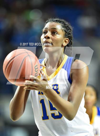Thumbnail 3 in North Little Rock vs. Fayetteville (AAA 7A Final) photogallery.