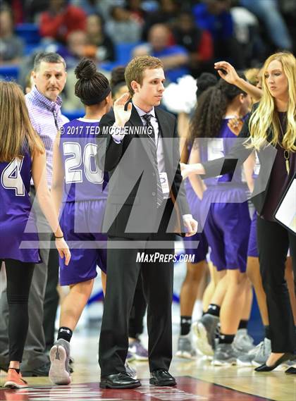 Thumbnail 2 in North Little Rock vs. Fayetteville (AAA 7A Final) photogallery.