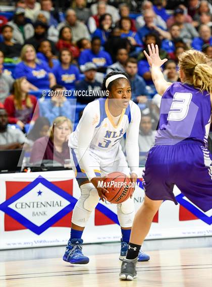 Thumbnail 3 in North Little Rock vs. Fayetteville (AAA 7A Final) photogallery.