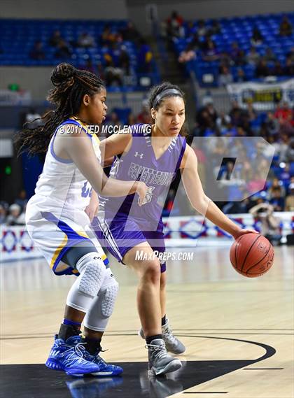 Thumbnail 2 in North Little Rock vs. Fayetteville (AAA 7A Final) photogallery.