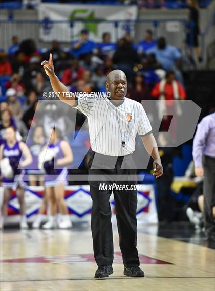 Thumbnail 2 in North Little Rock vs. Fayetteville (AAA 7A Final) photogallery.