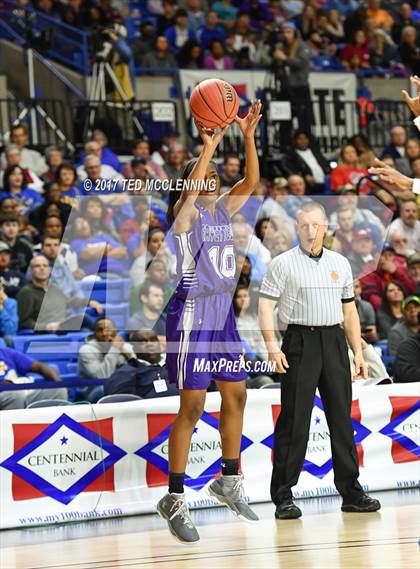 Thumbnail 1 in North Little Rock vs. Fayetteville (AAA 7A Final) photogallery.