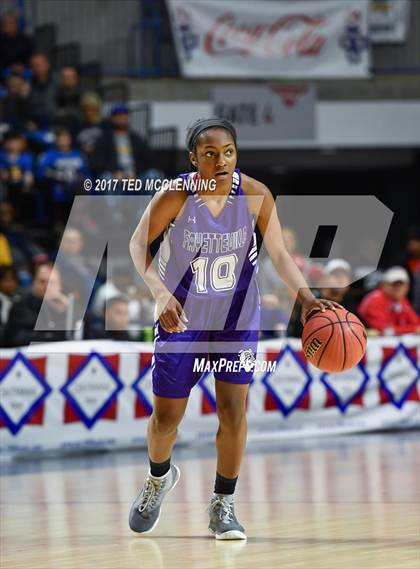 Thumbnail 3 in North Little Rock vs. Fayetteville (AAA 7A Final) photogallery.