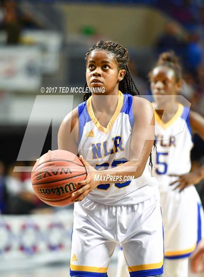 Thumbnail 3 in North Little Rock vs. Fayetteville (AAA 7A Final) photogallery.