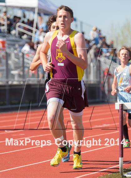 Thumbnail 3 in CAL Invitational Boys Track and Field photogallery.