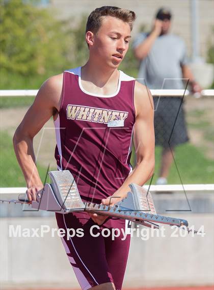 Thumbnail 2 in CAL Invitational Boys Track and Field photogallery.