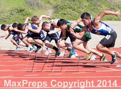 Thumbnail 3 in CAL Invitational Boys Track and Field photogallery.