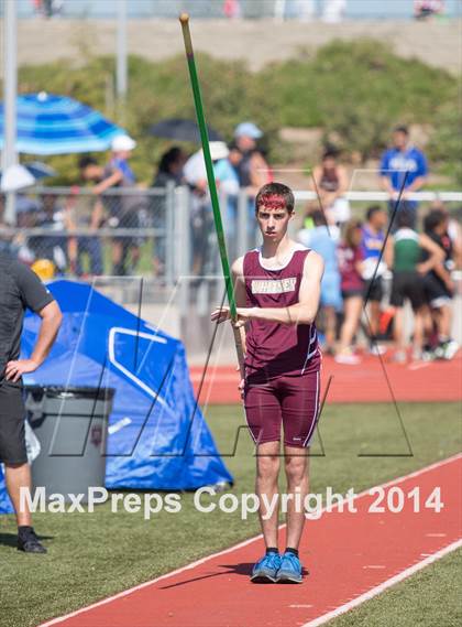 Thumbnail 2 in CAL Invitational Boys Track and Field photogallery.