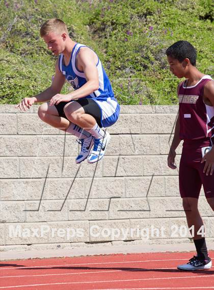Thumbnail 1 in CAL Invitational Boys Track and Field photogallery.