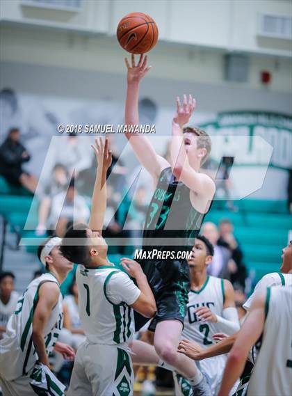 Thumbnail 2 in Thousand Oaks vs  Granada Hills Charter (Ed Baker invitational)  photogallery.