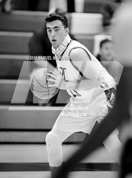 Thumbnail 3 in Thousand Oaks vs  Granada Hills Charter (Ed Baker invitational)  photogallery.