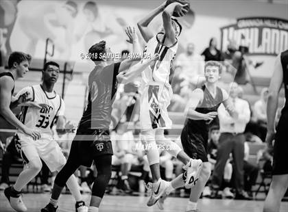 Thumbnail 3 in Thousand Oaks vs  Granada Hills Charter (Ed Baker invitational)  photogallery.