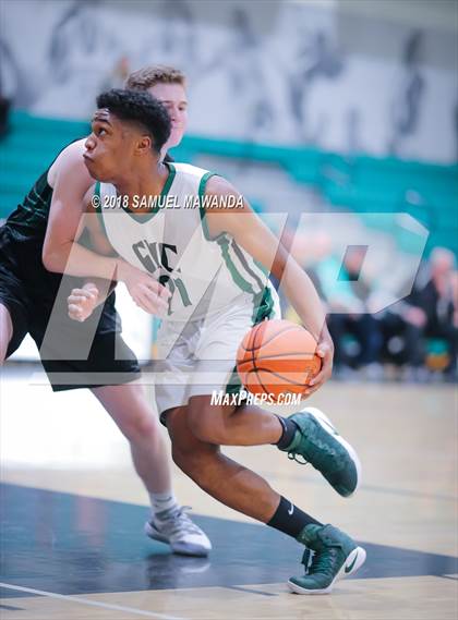 Thumbnail 2 in Thousand Oaks vs  Granada Hills Charter (Ed Baker invitational)  photogallery.