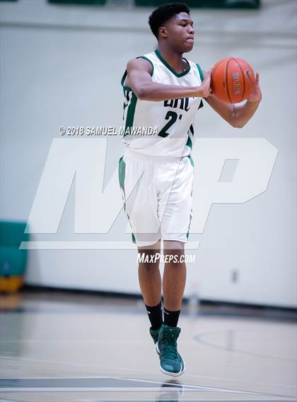Thumbnail 3 in Thousand Oaks vs  Granada Hills Charter (Ed Baker invitational)  photogallery.