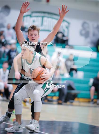 Thumbnail 3 in Thousand Oaks vs  Granada Hills Charter (Ed Baker invitational)  photogallery.