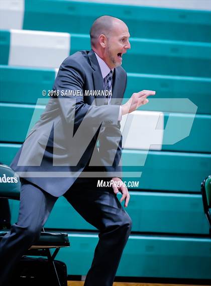 Thumbnail 1 in Thousand Oaks vs  Granada Hills Charter (Ed Baker invitational)  photogallery.
