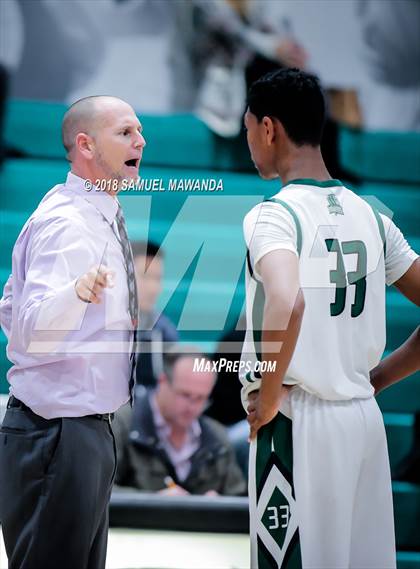 Thumbnail 2 in Thousand Oaks vs  Granada Hills Charter (Ed Baker invitational)  photogallery.