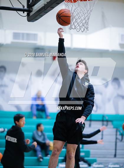 Thumbnail 2 in Thousand Oaks vs  Granada Hills Charter (Ed Baker invitational)  photogallery.