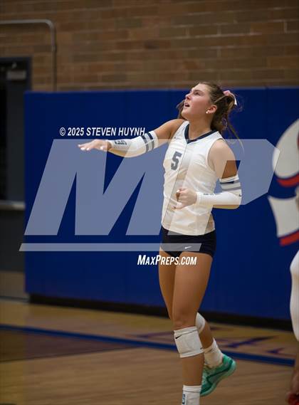 Thumbnail 3 in Wilsonville @ La Salle photogallery.