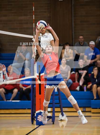 Thumbnail 3 in Wilsonville @ La Salle photogallery.