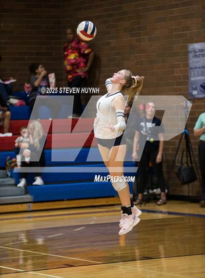 Thumbnail 1 in Wilsonville @ La Salle photogallery.