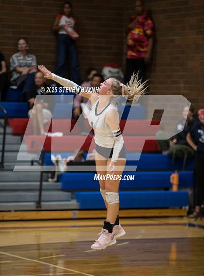 Thumbnail 2 in Wilsonville @ La Salle photogallery.