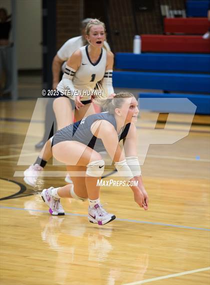 Thumbnail 1 in Wilsonville @ La Salle photogallery.