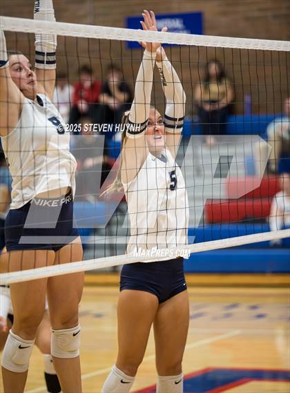 Thumbnail 2 in Wilsonville @ La Salle photogallery.