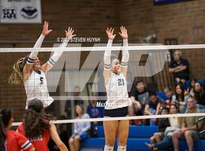 Thumbnail 2 in Wilsonville @ La Salle photogallery.