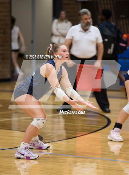 Thumbnail 2 in Wilsonville @ La Salle photogallery.