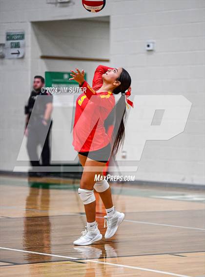 Thumbnail 2 in Caldwell vs Stafford (UIL Volleyball 4A D2 Bi-District) photogallery.