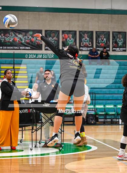 Thumbnail 3 in Caldwell vs Stafford (UIL Volleyball 4A D2 Bi-District) photogallery.