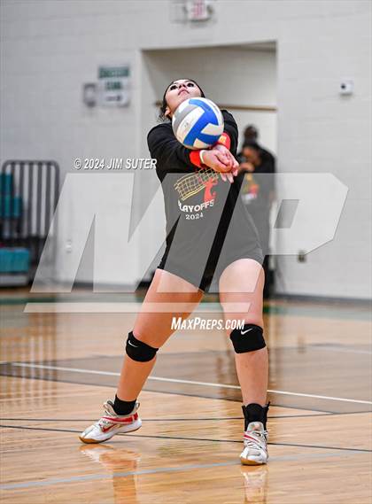 Thumbnail 2 in Caldwell vs Stafford (UIL Volleyball 4A D2 Bi-District) photogallery.
