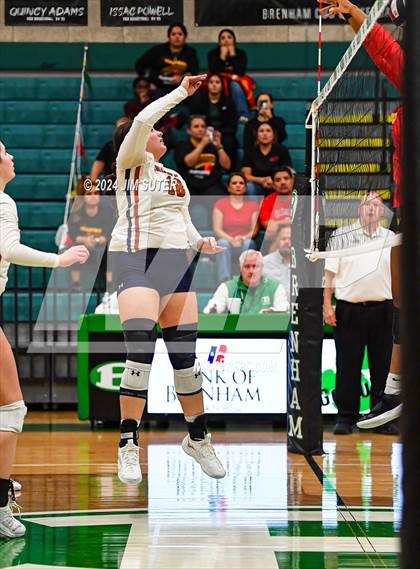 Thumbnail 1 in Caldwell vs Stafford (UIL Volleyball 4A D2 Bi-District) photogallery.