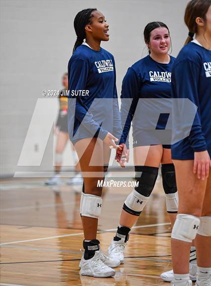 Thumbnail 1 in Caldwell vs Stafford (UIL Volleyball 4A D2 Bi-District) photogallery.