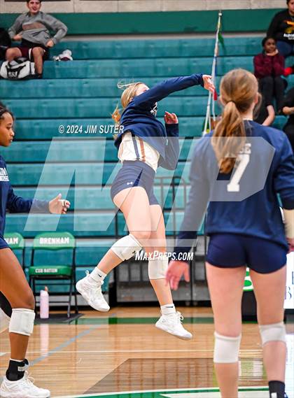 Thumbnail 3 in Caldwell vs Stafford (UIL Volleyball 4A D2 Bi-District) photogallery.