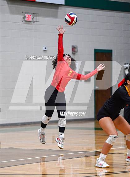 Thumbnail 2 in Caldwell vs Stafford (UIL Volleyball 4A D2 Bi-District) photogallery.