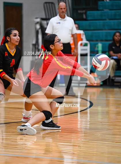 Thumbnail 2 in Caldwell vs Stafford (UIL Volleyball 4A D2 Bi-District) photogallery.