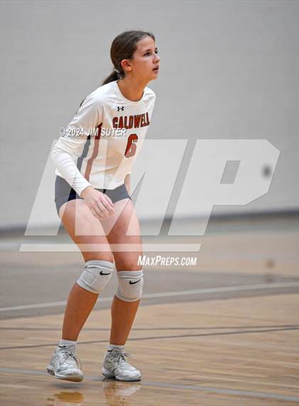 Thumbnail 3 in Caldwell vs Stafford (UIL Volleyball 4A D2 Bi-District) photogallery.