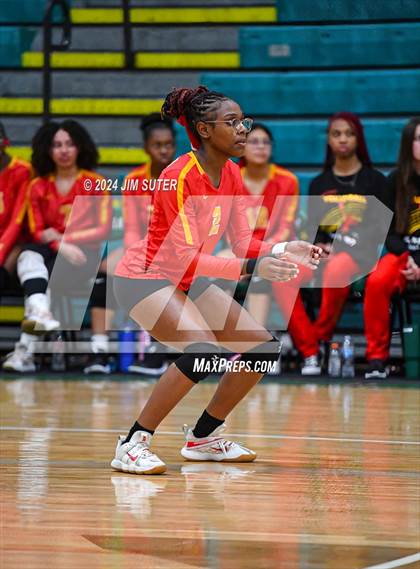 Thumbnail 3 in Caldwell vs Stafford (UIL Volleyball 4A D2 Bi-District) photogallery.